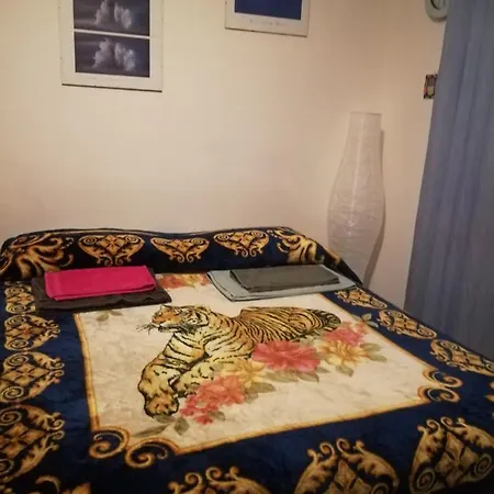 Peace 2 B * Γένοβα